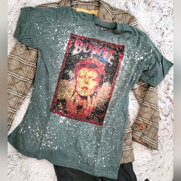Tops - David Bowie Ziggy Statdust Carnegie Hall Concert Rocker Tee M T-shirt Top